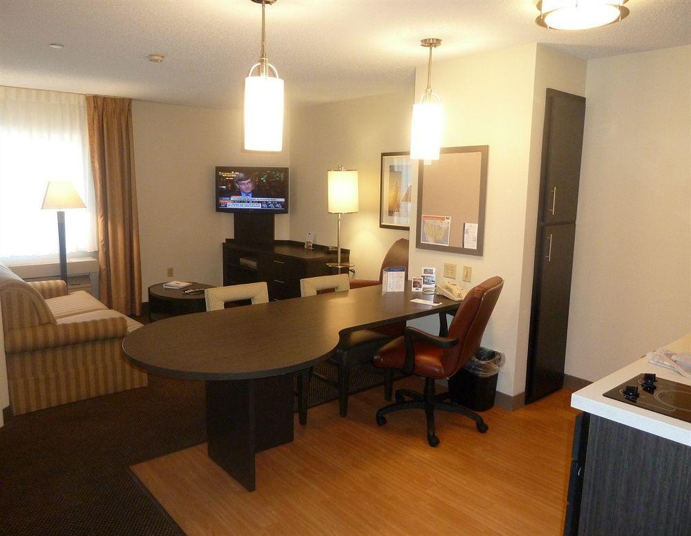 Sonesta Simply Suites Chicago Лібертівіл Екстер'єр фото