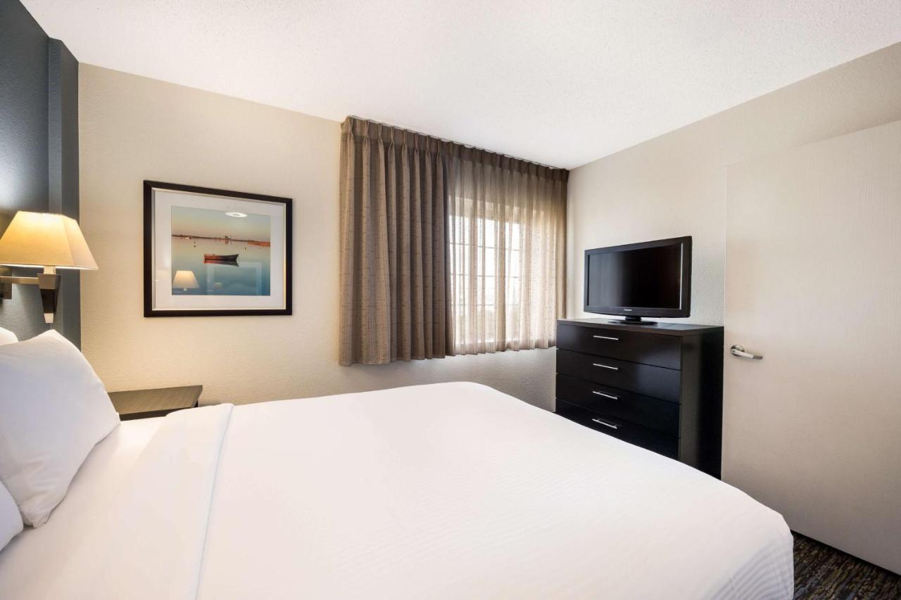 Sonesta Simply Suites Chicago Лібертівіл Екстер'єр фото