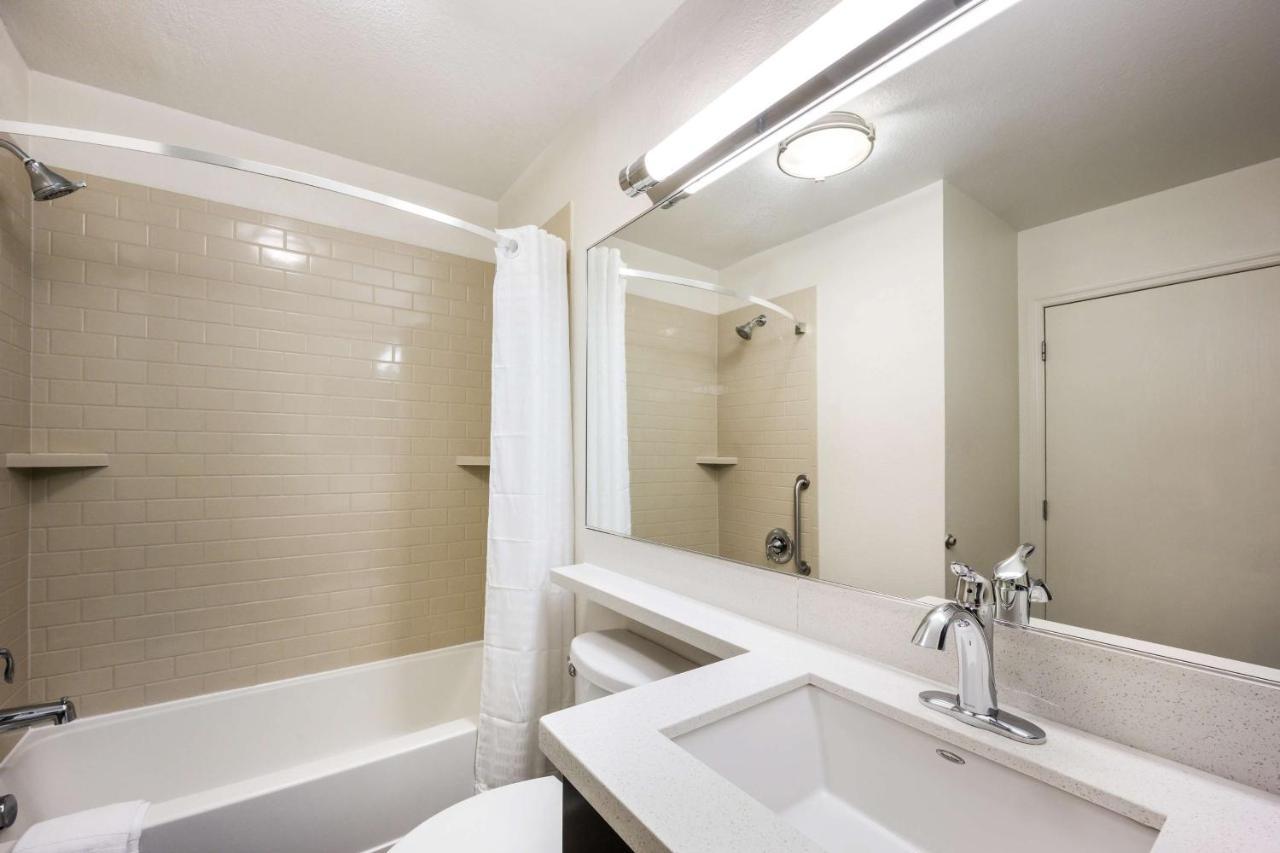 Sonesta Simply Suites Chicago Лібертівіл Екстер'єр фото