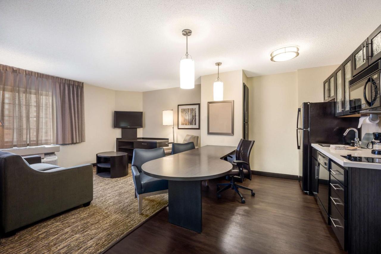 Sonesta Simply Suites Chicago Лібертівіл Екстер'єр фото
