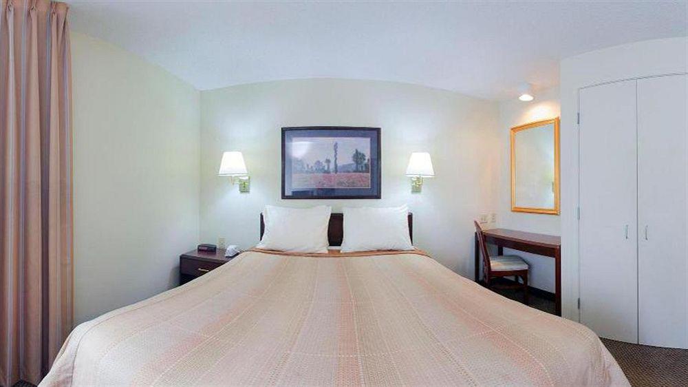 Sonesta Simply Suites Chicago Лібертівіл Екстер'єр фото